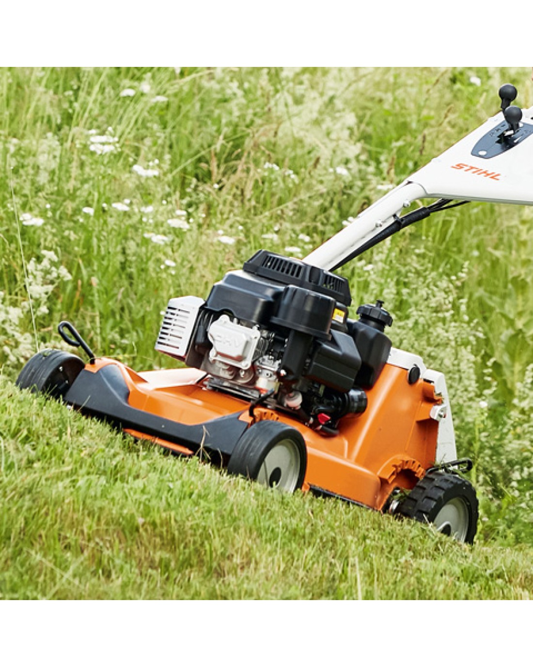 Μηχανή γκαζόν βενζίνης RM 655 V
