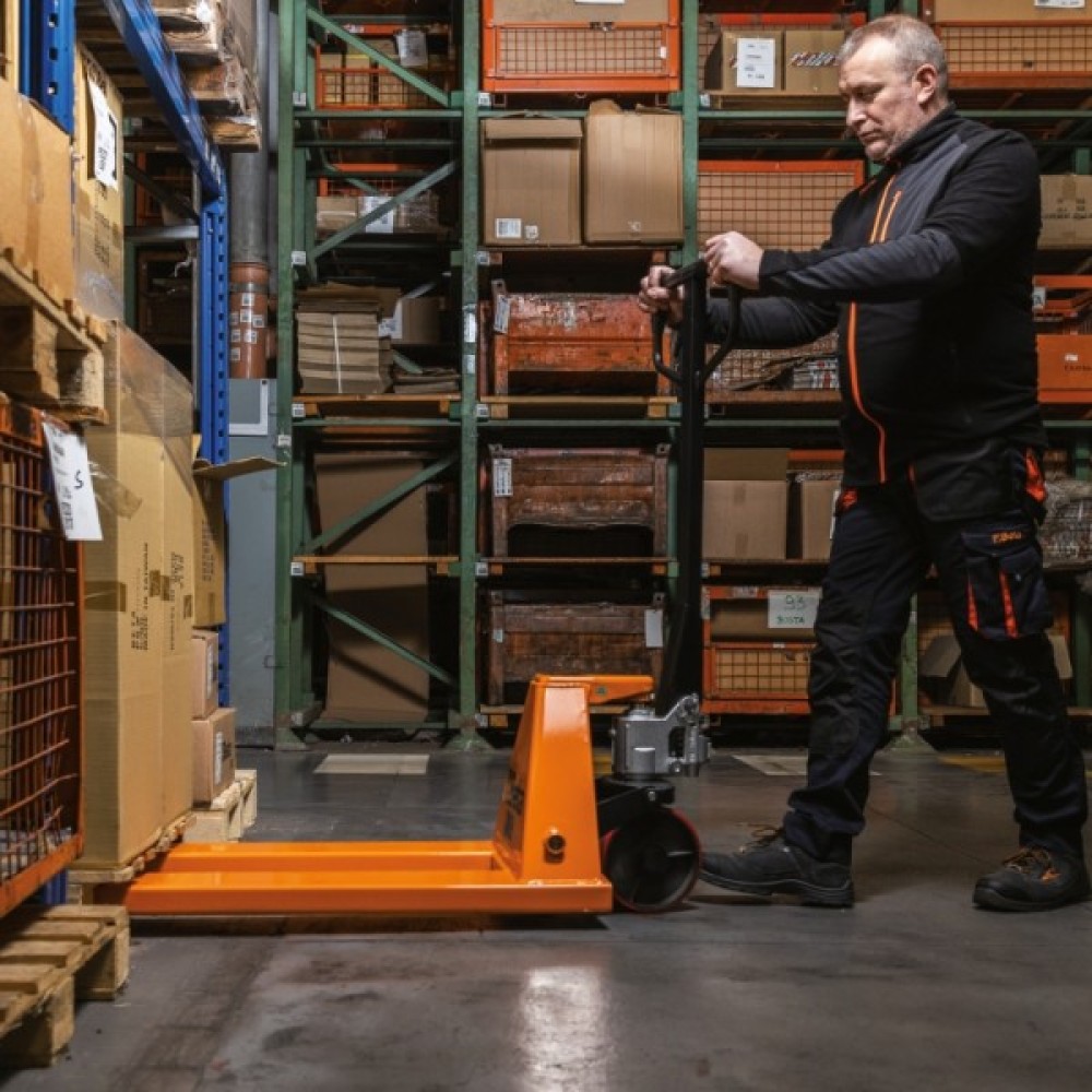 Χειροκίνητο παλετοφόρο με χαμηλά πιρούνια 3068