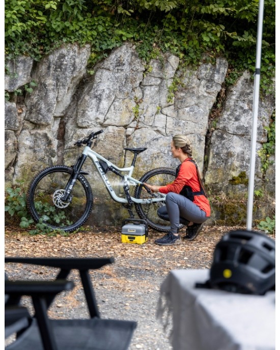 KARCHER OC 3+BIKE  Επαναφορτιζόμενο σύστημα καθαρισμού